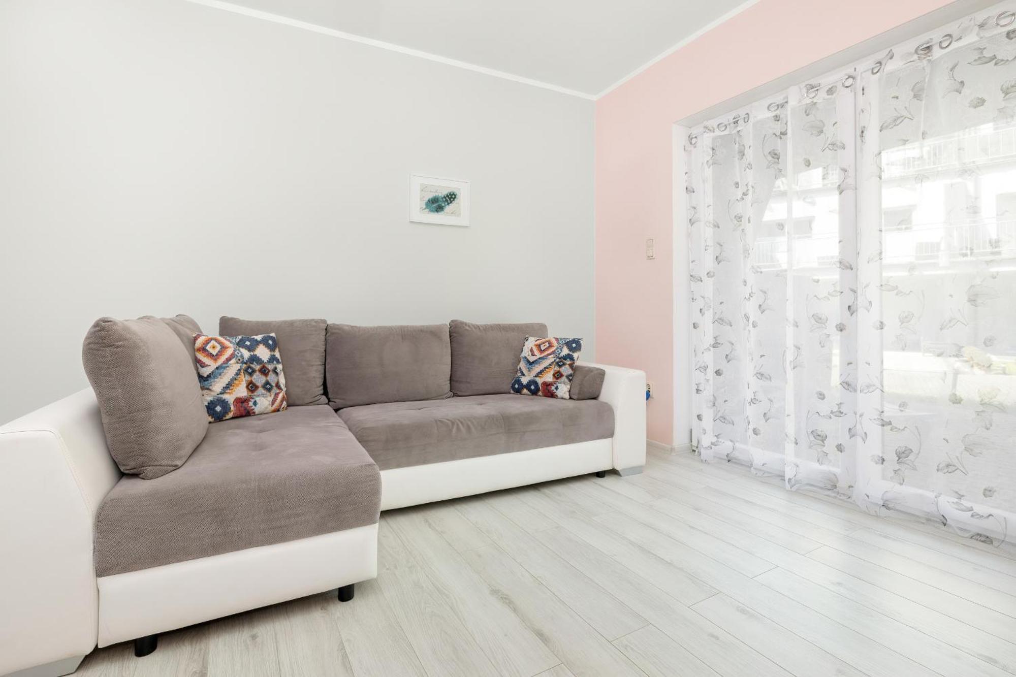 Apartament Lesna - Basen & Kort Tenisowy - Z Parkingiem I Tarasem By Rent Like Home Pobierowo Exterior photo